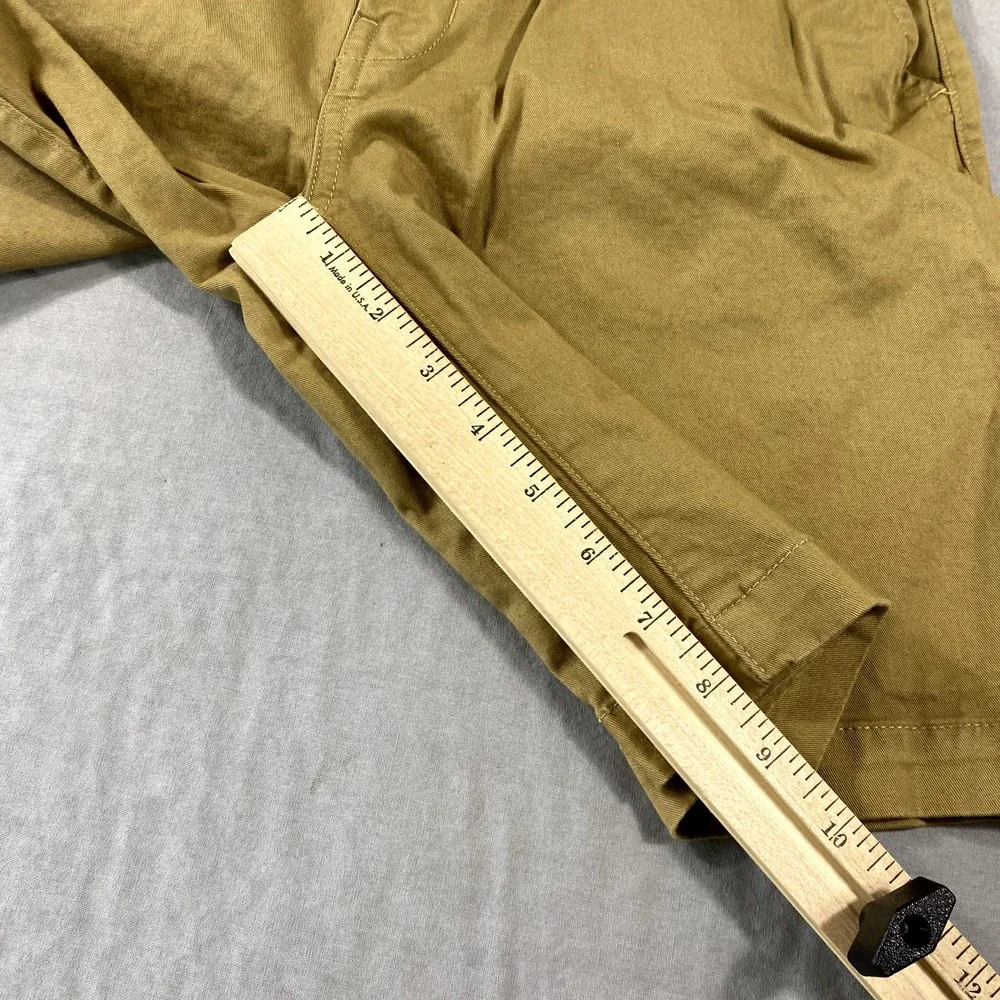 The North Face Shorts Mens 30 Khaki Nylon Chino‎ 8.5